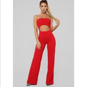 💥FASHION NOVA JUMPSUIT💥